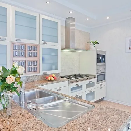 Vokzal Kirova 1 Apartment