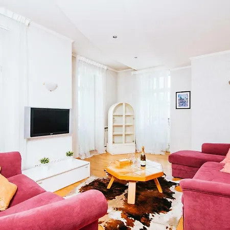 Vokzal Kirova 1 Apartment *
